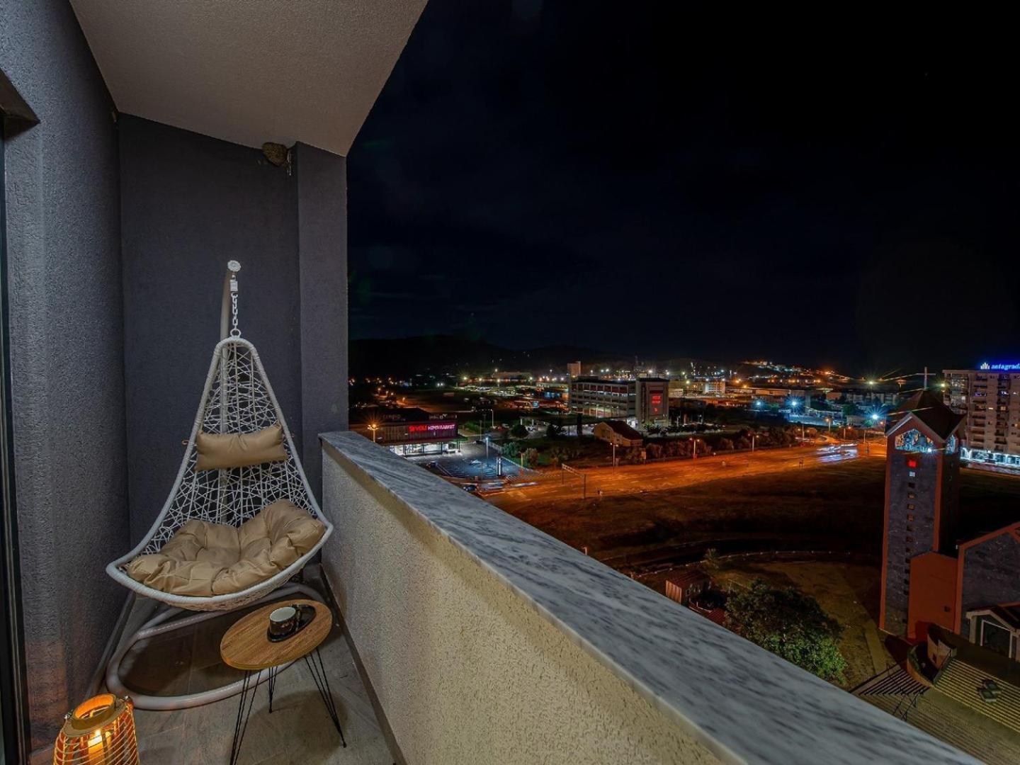 Night Pearl Apartment Bar Exterior photo