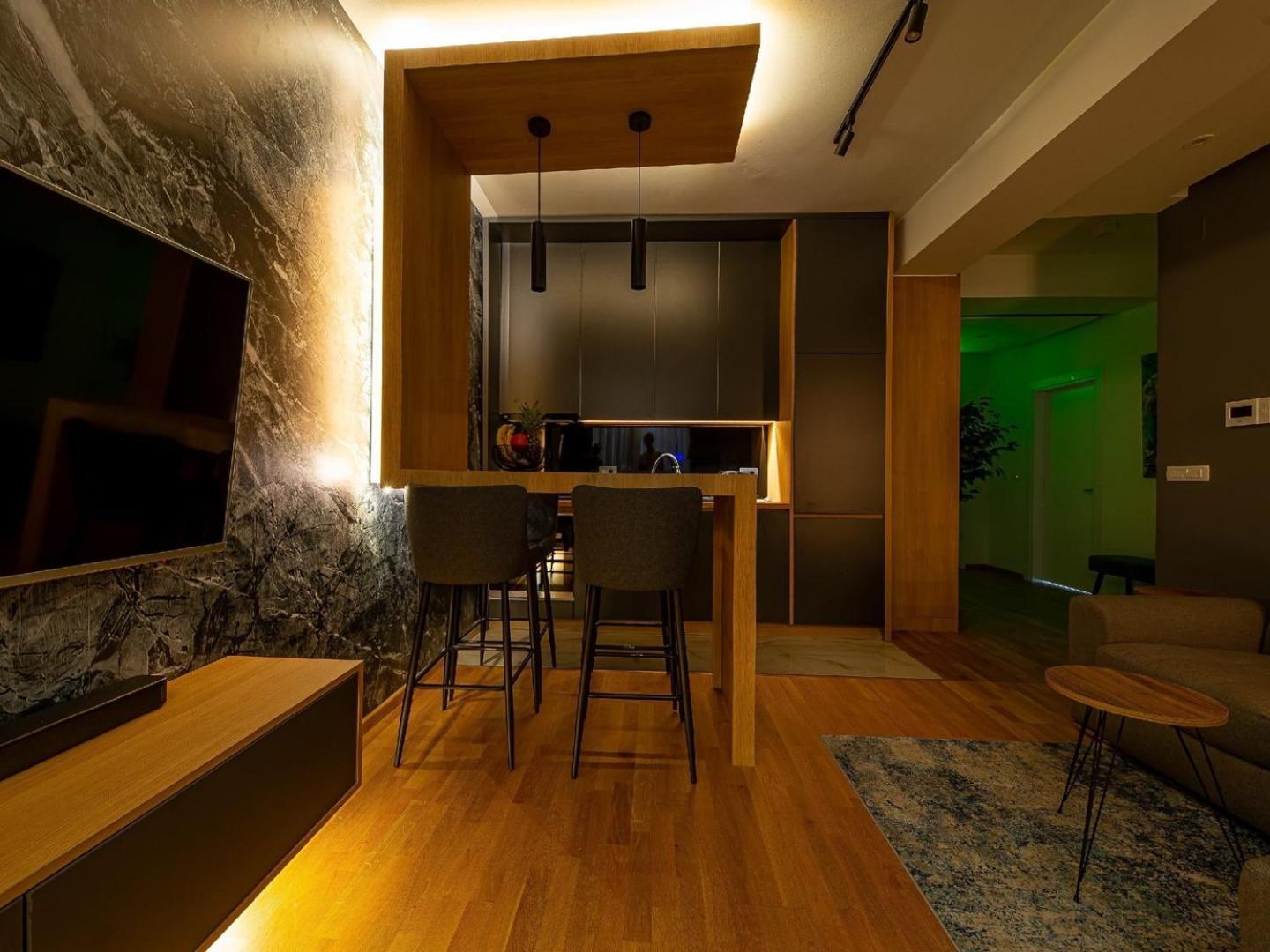 Night Pearl Apartment Bar Exterior photo